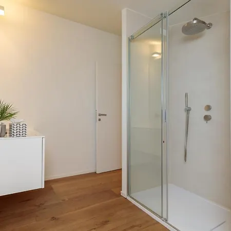 Luxury Rubin With Jacuzzi Pool Gym & Near Venice And Padua *