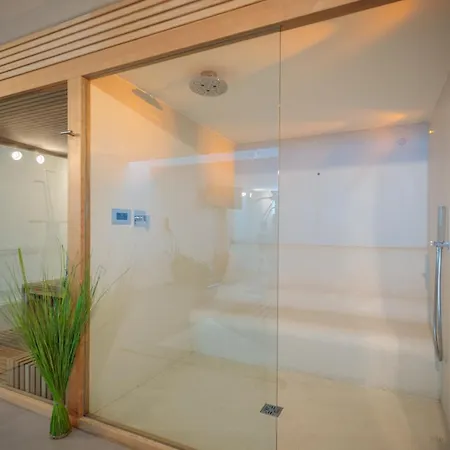 Luxury Rubin With Jacuzzi Pool Gym & Near Venice And Padua *