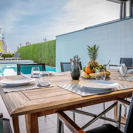 Luxury Rubin With Jacuzzi Pool Gym & Near Venice And Padua *