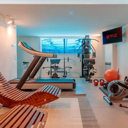 Luxury Rubin With Jacuzzi Pool Gym & Near Venice And Padua Villa